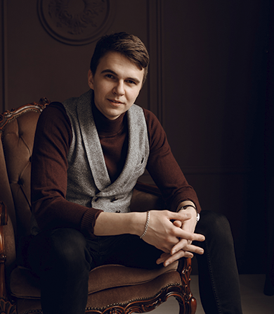 Максим Травкин